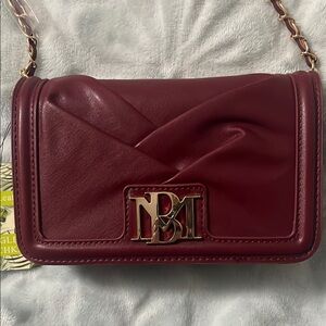 NWT Tags Badgley Mischka cross body vegan leather bag.  Great gift purse